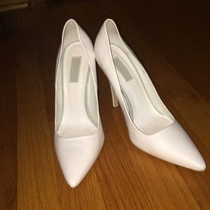 Topshop White Leather Stiletto Pumps